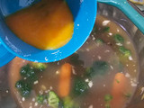 Sup Tauhu Telur dan Sayuran