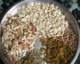 A picture of step 4 of Milk & dryfruits sweet kheer.