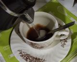 Foto langkah ke 2 dari resep Kopi Seduh Gula Aren.