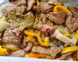 炙燒牛肉佐青醬烤鮮蔬的食譜步驟3照片