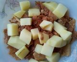 A picture of step 2 of Aloo and Papri Chaat.