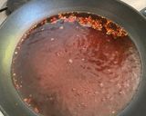 A picture of step 2 of Pickled red onions 🧅.