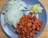 Une image de l'étape 1 de Escalope de poulet crème au chorizo.