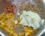 A picture of step 1 of Cheesy Corn Toasties.