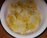 Tepsis krumpli húsgombócokkal recept fázis 1 fotója