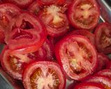 Une image de l'étape 1 de Tourte feuilletée aux tomates 🍅.