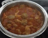Foto del paso 3 de la receta Albóndigas en salsa de tomate
