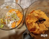 Une image de l'étape 1 de Darnes saumon et chou romanesco sauce légumes au Cook Expert.