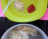 Foto langkah ke 1 dari resep Nasi Goreng Saus Tomat.