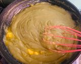 Foto langkah ke 4 dari resep Klappertaart Creamy Matcha.