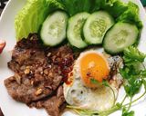 Hình bước làm 2 của món Bò bít tết ốp la