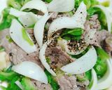 Hình bước làm 2 của món Khổ qua xào thịt bò