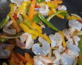 Foto del paso 3 de la receta: Pasta en crema de jalapeño y camarones