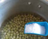 Dry Green Peas Usal In Red Gravy recipe step 1 photo