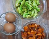Foto langkah ke 4 dari resep Udang Goreng Mentega.