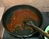 Foto langkah ke 5 dari resep Chicken Tikka Masala.