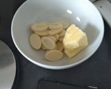 Une image de l'étape 1 de Coulant au chocolat blanc safran.