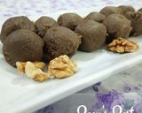 A picture of step 5 of Walnut Laddoos.