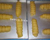 Foto langkah ke 6 dari resep Roti Isi Pisang Coklat.
