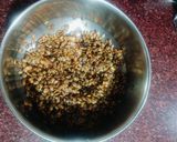 A picture of step 1 of Horse Gram Ladoo.