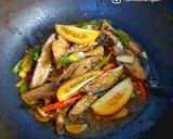 Foto langkah ke 4 dari resep Oseng Tongkol Cue.