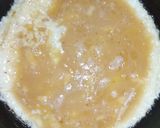A picture of step 3 of Macroni wid egg sauce.
