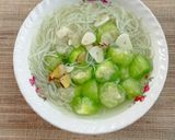 Foto langkah ke 3 dari resep Sayur Bening Oyong & Suun.