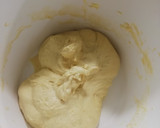 Foto del paso 4 de la receta: Roscón de reyes súper esponjoso
