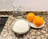 Foto del paso 1 de la receta: Naranjas confitadas al aroma de azahar