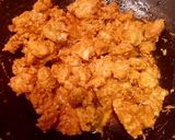 A picture of step 4 of Kolkata style Chicken Kathi Roll.