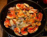 A picture of step 8 of Mike's 10 Minute Garlic Crab Lobster & Shrimp Marisco.
