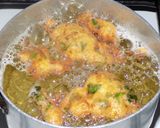 Foto del paso 6 de la receta: Buñuelitos de espinaca y harina integral  fritos y muffins al horno