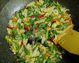 Foto langkah ke 4 dari resep Tumis Buncis Telur.