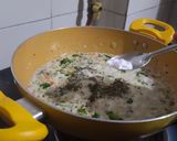 A picture of step 2 of ક્રીમી વેજ સૂપ (Creamy veg soup recipe in Gujarati).