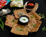मिक्स वेजि पनीर स्टफ्ड लिफाफा पराठा रेसिपी चरण 6 फोटो