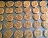 A picture of step 9 of Peanut butter cookies.
