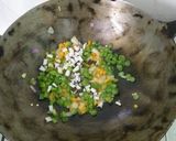 A picture of step 3 of Chinese Samosa.