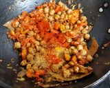 A picture of step 4 of Soya Chunk Chana dal Sabji.