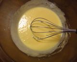 A picture of step 6 of Banana Caramel Cream Muffins.