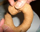 A picture of step 7 of Chewy Cinnamon Raisin Bagel.