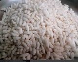 A picture of step 1 of Chatpati Jhalmuri.