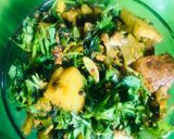A picture of step 3 of Leftover potato and methi sabji.