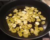 A picture of step 4 of Garlic Chips and Garlic Oil.