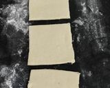 A picture of step 3 of Fresh Mango Mille Feuille(French Napoleon Pastry).