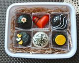 A picture of step 4 of Valentine's Day Character Bento! A Box of Chocolate Bento.
