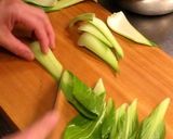 A picture of step 3 of Chinese Restaurant-style Rice Bowl.