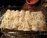 A picture of step 7 of Green Chile Chicken Enchiladas.
