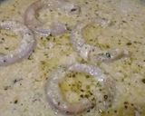 Foto del paso 2 de la receta: Chinchulines con ensalada