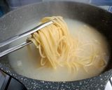 Foto langkah ke 2 dari resep Spaghetti Carbonara 🍝.