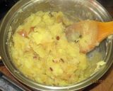 A picture of step 4 of Macrobiotic: Simmered Sweet Potato & Apple.